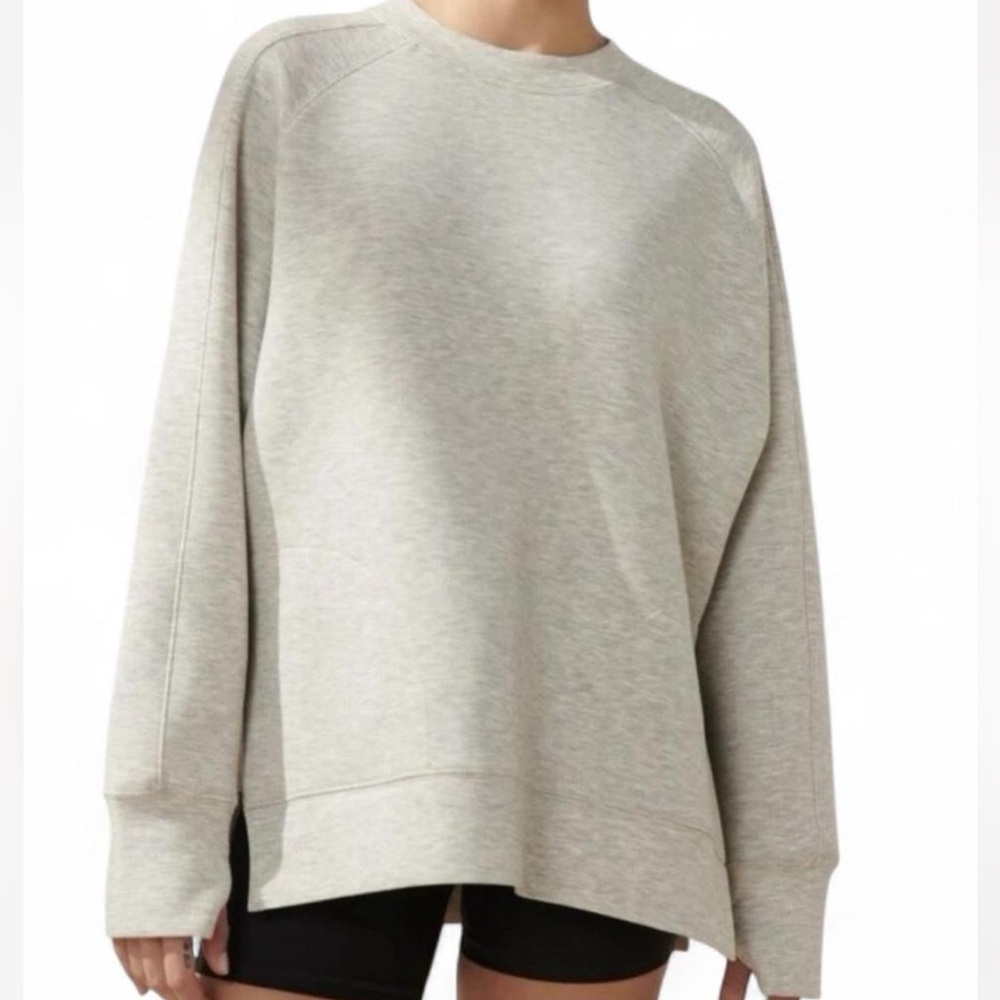 Relaxed Crewneck Sweatshirt - Light Heather Gray